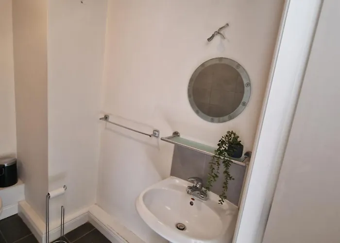 Apartment 2 Bed Citywest